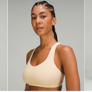 Lululemon Women's Cream Sports Bra